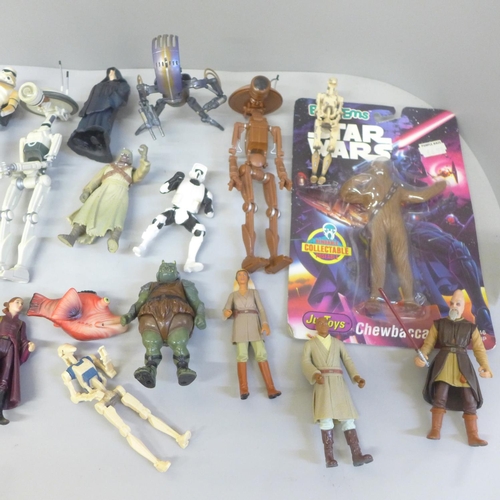 685 - A collection of Star Wars toys