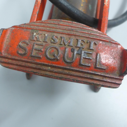 780 - An early 20th Century Kismet Sequel (William Turner and Bro. Ltd., Sheffield) footpump with valve