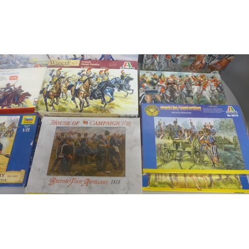 793 - Twelve 1:72 scale model soldiers sets, boxed