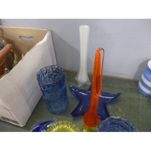 804 - A pair of blue glass bark vases, Mdina basket and a collection of art glass **PLEASE NOTE THIS LOT I... 