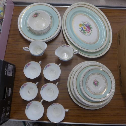 822 - A collection of Johnson Bros Cornflower pattern tea and dinnerware, one plate a/f **PLEASE NOTE THIS... 