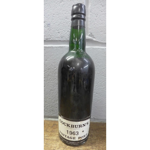 833 - A bottle of Cockburns 1963 Vintage Port