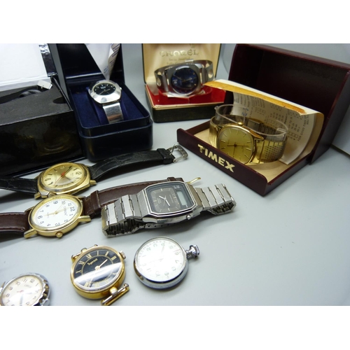 928 - A collection of wristwatches