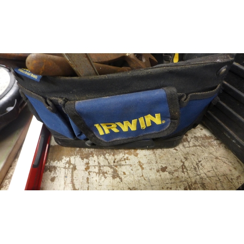 2109 - Irwin tool bag with DIY tools, black case of sockets and two boxes with approx. 40 tools