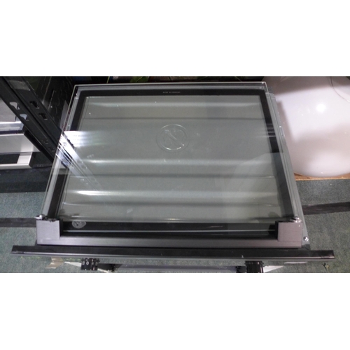 3016 - AEG Single Pyrolytic Steam Oven - BROKEN GLASS DOOR (H594xW594xD567) - model no.:- BPK552220M, origi... 