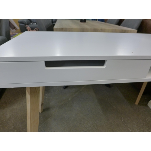 1460 - A Dimley desk