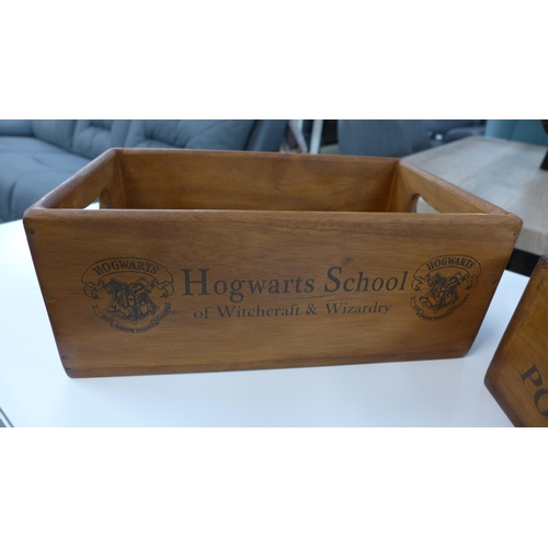 1463 - A set of two Hogwarts School medium wooden storage boxes   #