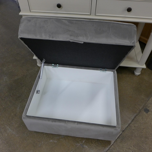 1495 - A Lewis Flex Alassio charcoal storage footstool * This lot is subject to VAT