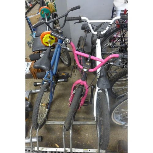 2318 - 3 BMX bikes