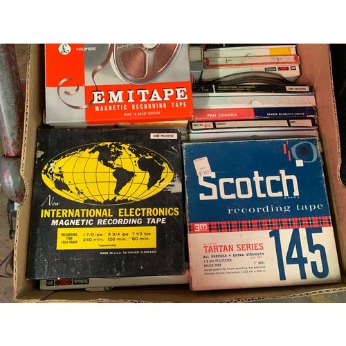 2071 - Reel to reel tapes approx.. 40