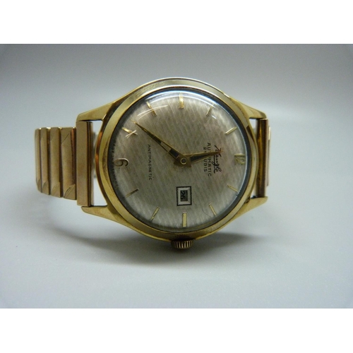 1033 - A Kienzle automatic wristwatch