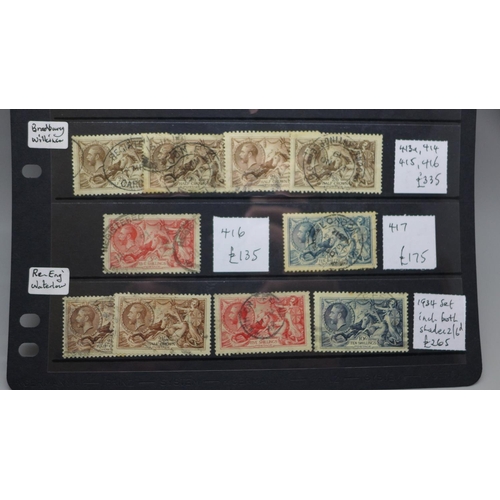 1133 - Stamps: a stock card of seahorses, high catalogue value