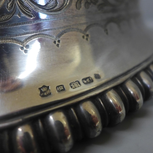 656 - A large silver plated meat dome, by Elkington & Co., with inscription, 'The Queen's prize to The Roy... 