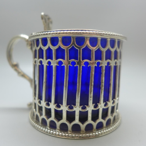 715 - A Victorian silver preserve pot with blue glass liner, London 1845, John Wilmin Figg, 125g