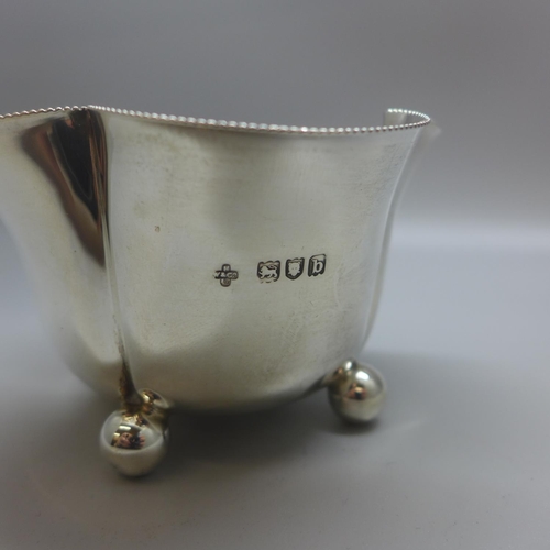 737 - A Victorian silver quatrefoil bowl, London 1897, 78g