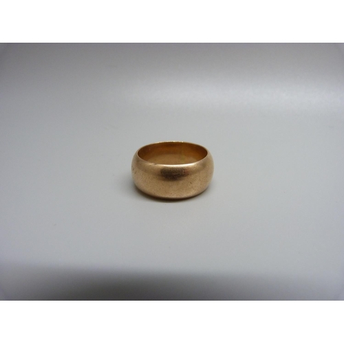 886 - A 15ct gold ring, 17g, S