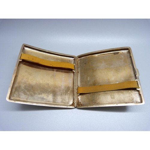 914 - A 9ct gold cigarette case, Birmingham 1926, 117.2g, 88mm x 88mm