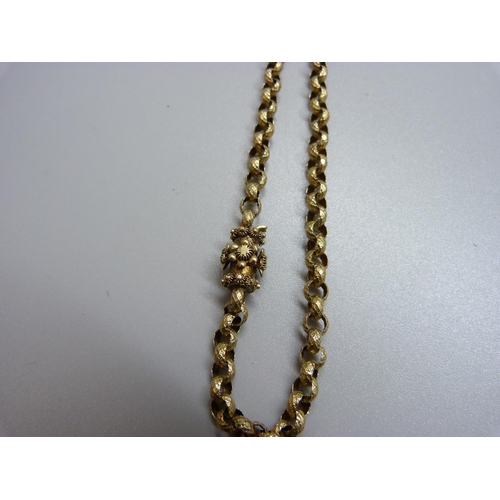 916 - A Victorian yellow metal guard chain, 31.4g, 120cm