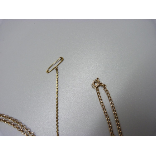 941 - Two 9ct gold chains, 10g