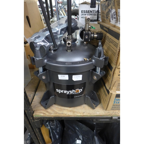 2136 - 2.5 gallon pressure tank