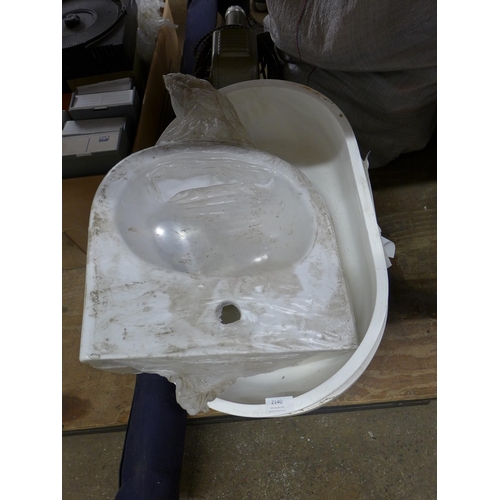 2140 - Two matching sit on basin/sinks, plus small Armitage Shanks wash basin, sealed