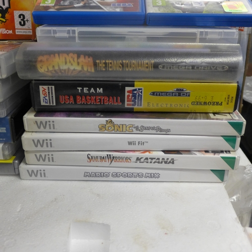 2207 - Assorted computer games, Sega Mega Drive, Wii, Commodore 64 and others