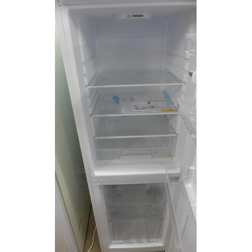 2253 - Bush 5ft 60:40 fridge freezer