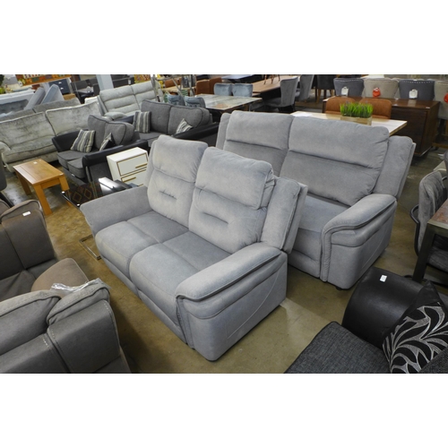 1433 - A Fortuna pair of 3 & 2 seater sofas in light grey