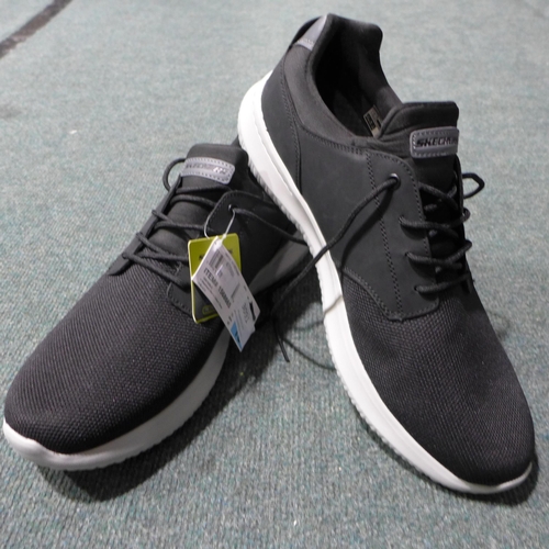 3091 - Pair of men's black Skechers, size UK 12 * this lot is subject to VAT