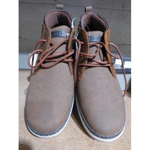 3123 - Pair of men's brown Skechers boots, UK size 10, with box * this lot is subject to VAT