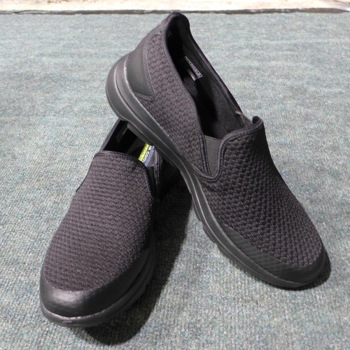 3125 - Pair of men's black slip-on Skechers, UK size 9, * this lot is subject to VAT