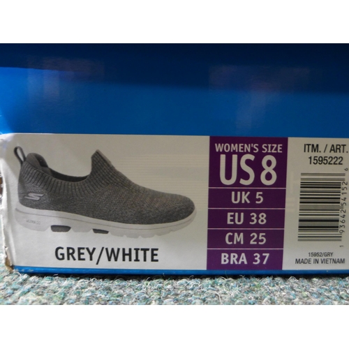 3137 - Pair of women's grey slip-on Skechers, UK size 5, no box * this lot is subject to VAT