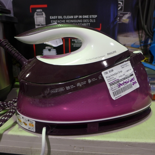 3310 - Philips Steam Generator Iron, original RRP £141.66 + VAT (273-249) * This lot is subject to VAT