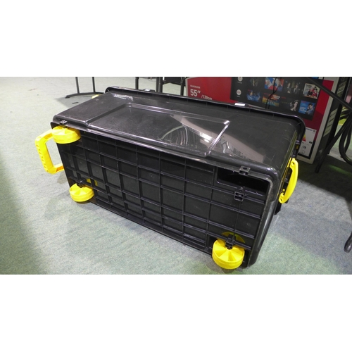 3318 - Really Useful Trunk (160ltr) (273-245) * This lot is subject to VAT