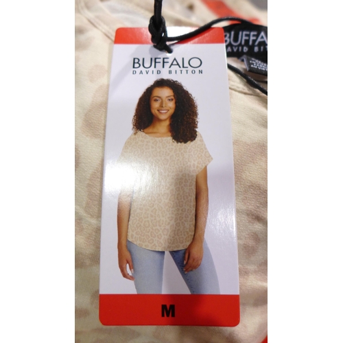 3239 - Bag of women's Buffalo Cream Leopard T-shirts, all size medium, approx. 15 per lot * this lot is sub... 