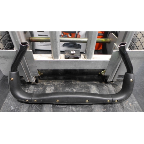 3289 - Cosco 3-In1 Hand Truck - Damaged Handle (273-200) * This lot is subject to VAT