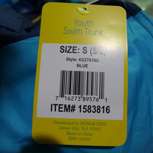 3395 - Bag of boy's Saint Eve, blue striped swimming shorts, various sizes, approx. 30 pairs in lot * this ... 