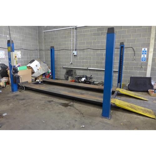 2999 - Straightset Engineering Services three tonne four post automotive lift, manufactured 1999, serial 11... 