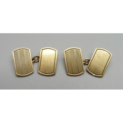 1010 - A pair of 9ct gold cufflinks, 7.9g