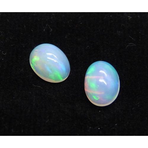 1068 - Two cut opals, 2.25cts