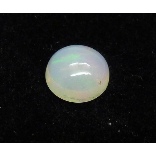 1072 - A cut opal, 0.90cts