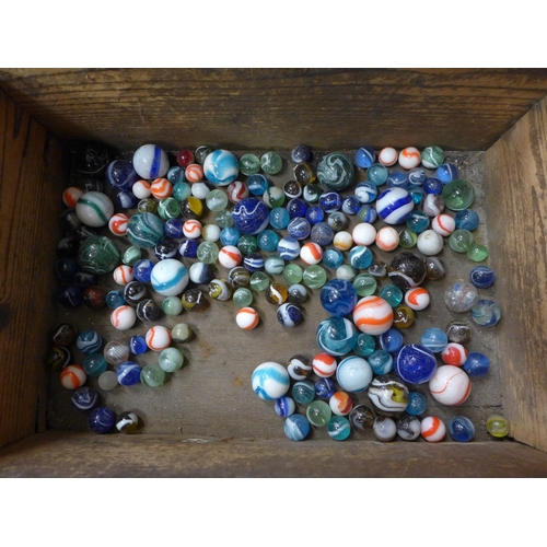 738 - A collection of marbles