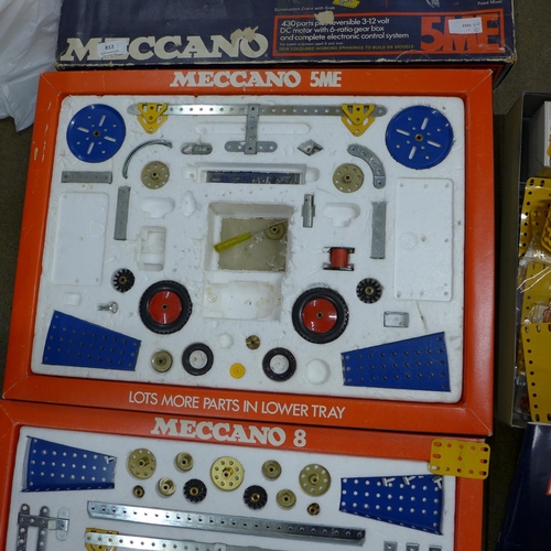 812 - Two Meccano sets - SME and Set 8