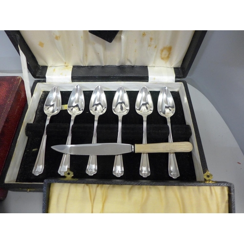 847 - A collection of silver plated boxed cutlery