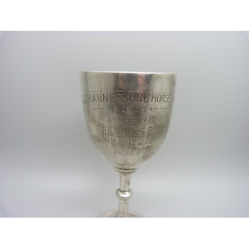 871 - A silver goblet, Johannesburg Horse Show, 1905, Chester 1905, 93g