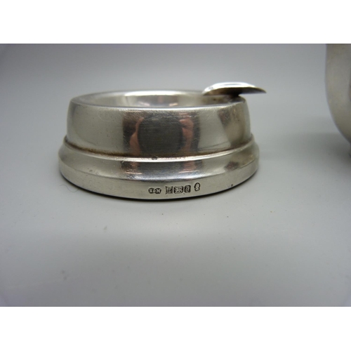 878 - A silver sugar shaker, 142g and a silver ashtray