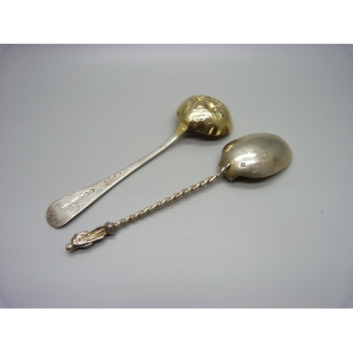 894 - A Victorian silver Apostle spoon and a silver sifter spoon, 78g