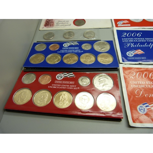 918 - Eight United States Mint uncirculated coin sets