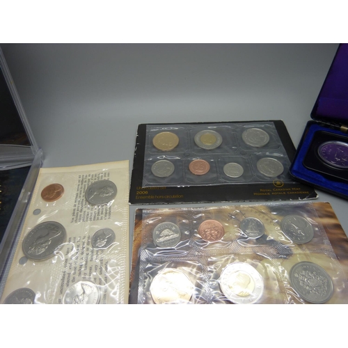 926 - Six Royal Canadian mint uncirculated coin sets