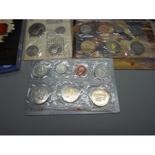 926 - Six Royal Canadian mint uncirculated coin sets